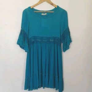 Lace and cotton turquoise dress size lg NWT